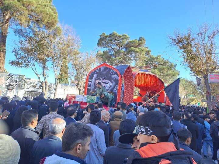 تشییع شهدای گمنام در شهرستان نایین