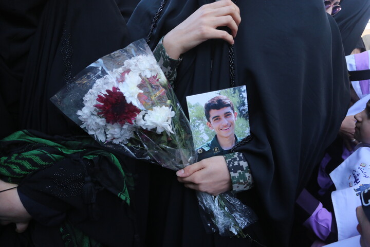 تصاویر/ استقبال مردم شهر نائین از کاروان اهالی بهشت