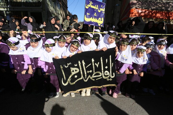 تصاویر/ استقبال مردم شهر نائین از کاروان اهالی بهشت