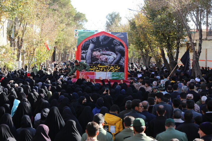 تصاویر/ استقبال مردم شهر نائین از کاروان اهالی بهشت