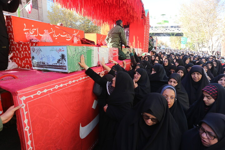 تصاویر/ استقبال مردم شهر نائین از کاروان اهالی بهشت