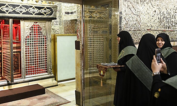 تصاویر/ مراسم غبارروبی مضجع مطهر حضرت عبدالعظیم(ع)