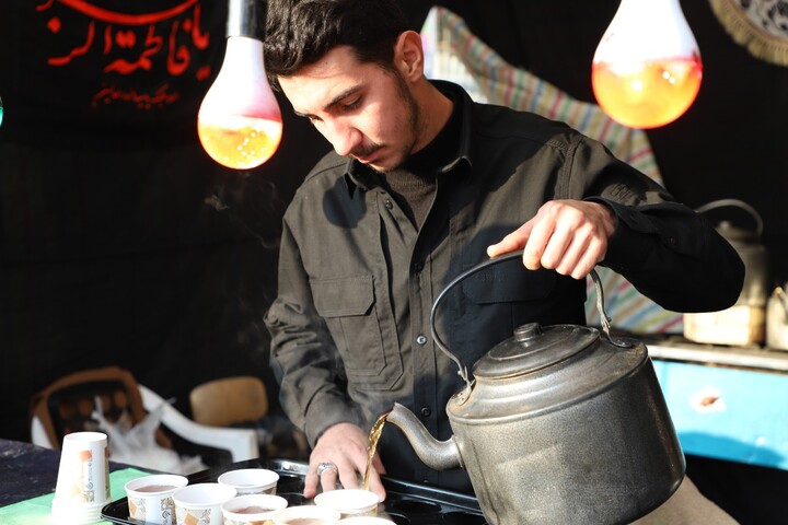 تصاویر/ ایستگاه صلواتی موکب مدرسه علمیه ولیعصر(ع) تبریز