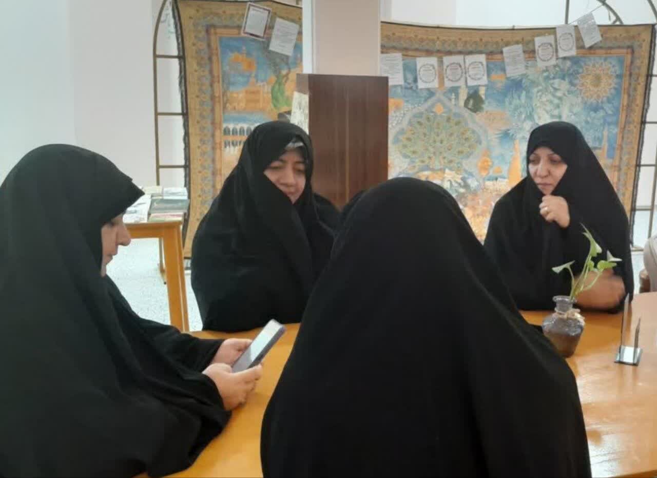 دومین نمایشگاه قرآن و عترت در یزد با رویکرد هم‌افزایی موسسات قرآنی به کار خود پایان داد