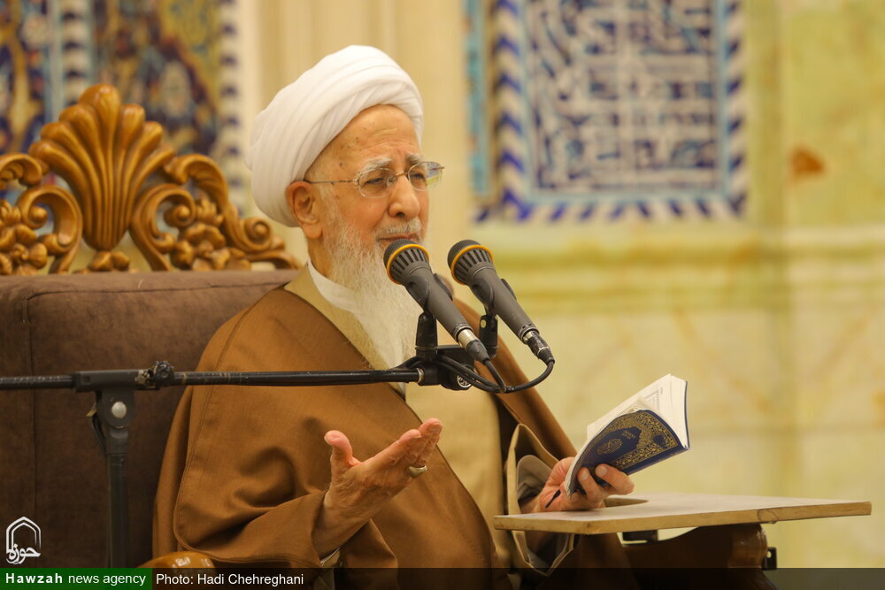 আল্লাহর নির্দেশ ত্যাগই আগুনে পতনের পথে প্রথম ধাপ