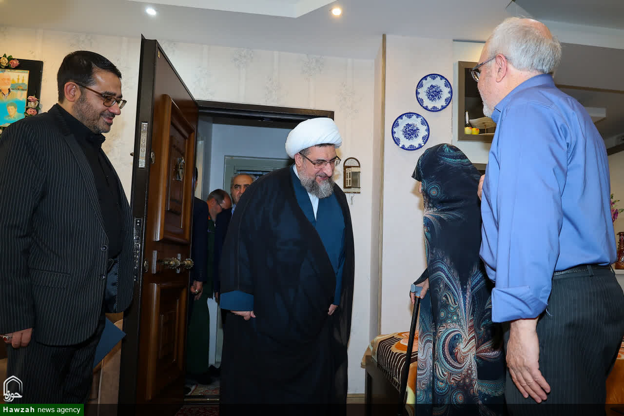 تصاویر / دیدار مسئولان آذربایجان‌شرقی با خانواده شهدای بسیجی