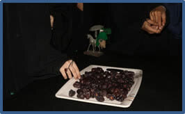 جامعہ المصطفیٰ کراچی شعبۂ طالبات کے تحت ”حدیث غربت“ کی دلسوز منظر کشی