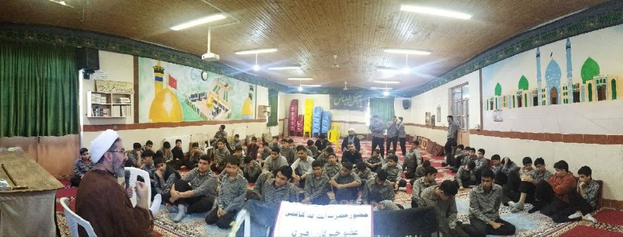 نشست جهاد تبیین در مدرسه بشارت (امین یک) آستانه اشرفیه برگزار شد+عکس