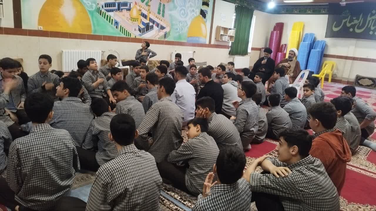 نشست جهاد تبیین در مدرسه بشارت (امین یک) آستانه اشرفیه برگزار شد+عکس