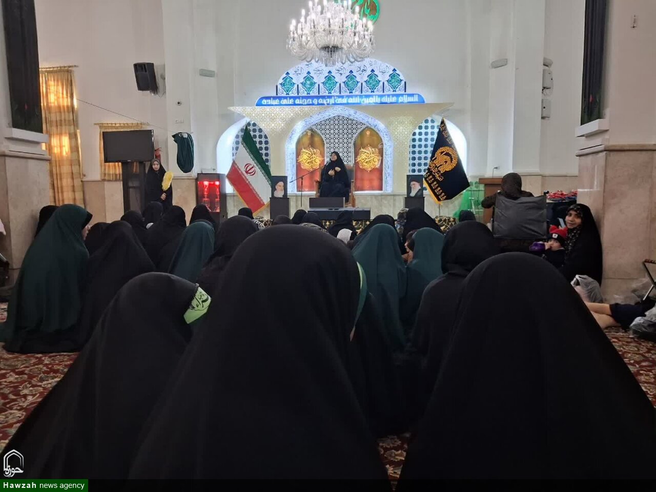 مراسم سوگواری بانوان اردو زبان در حرم مطهر رضوی در ایام فاطمیه برگزار شد