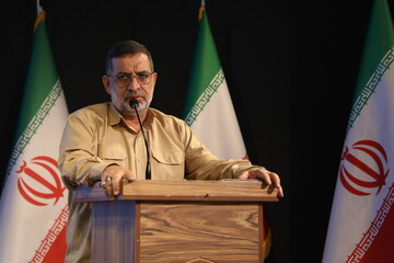 ایران به تنهایی جلوی ناتو و سنتکام ایستاد