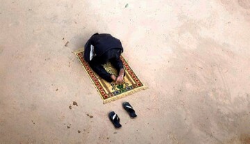 آیا حضور قلب در نماز، نشان‌گر سیر و سلوک است؟