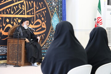 تصاویر/ نشست بانوان فاطمی به میزبانی دفتر امام جمعه اهواز