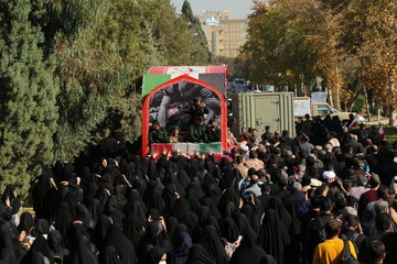 تصاویر / سنگ تمام دانشجویان اصفهانی در استقبال از کاروان اهالی بهشت