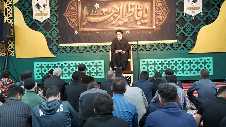 مراسم عزاداری شهادت حضرت زهرا (س) در مصلی نماز جمعه ایذه،