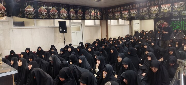 تصاویر/ نشست علمی «سبک زندگی فاطمی» در موسسه قرآن و عترت (ع) علی بن موسی الرضا(ع)