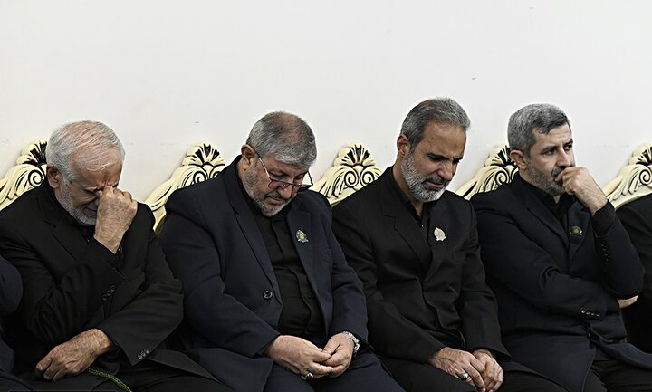 تصاویر/ تشرف خادمان آستان مقدسه حضرت معصومه(س) به حرم حضرت عبدالعظیم(ع)