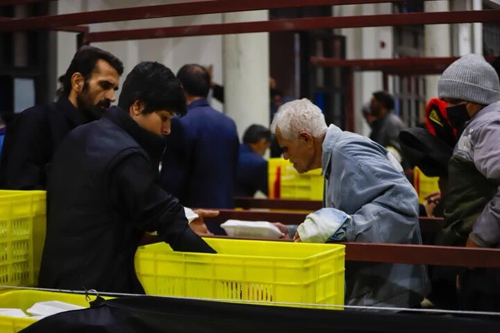 تصاویر| مراسم سوگواری فاطمیه (دهه دوم) رزمندگان اسلام در اصفهان