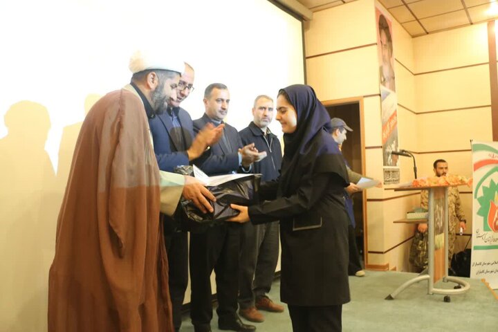 تصاویر/ شب شعر فاطمی در شهرستان کامیاران