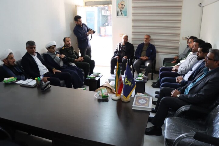 تصاویر/ تقدیر امام جمعه عالیشهر از جمعی از بسیجیان