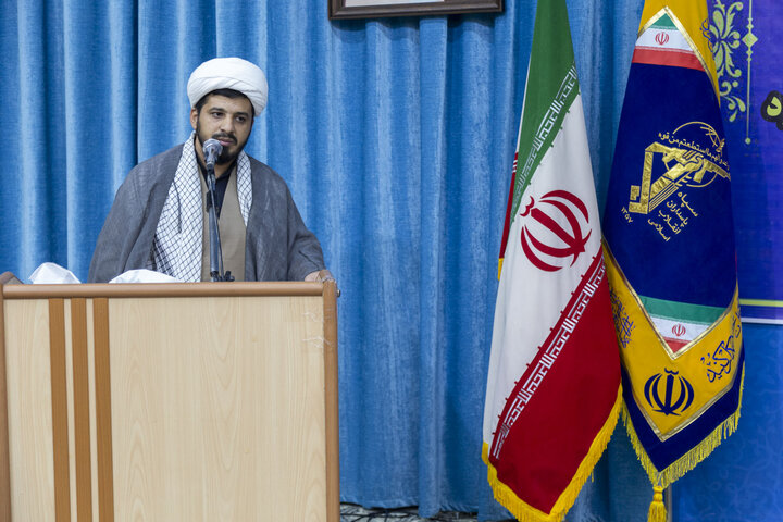 دیدار جمعی از دانشجویان ، طلاب و روحانیون بسیجی با امام جمعه یزد