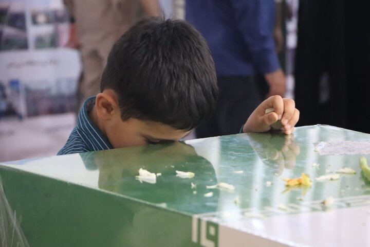 حضور پیکر شهید گمنام در شهرستان مهران