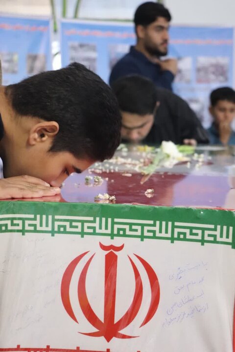 حضور پیکر شهید گمنام در شهرستان مهران