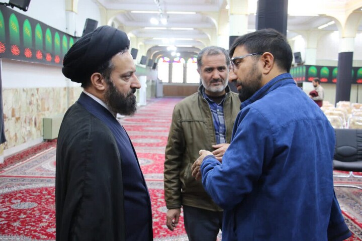 تصاویر|برگزاری کرسی آزاد اندیشی در مدرسه علمیه صدر بازار اصفهان