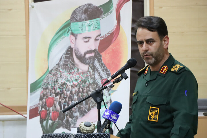 تصاویر | دیدار امام جمعه زنجان با بسیجیان این استان