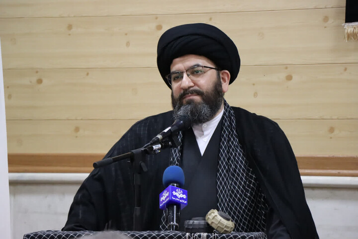 تصاویر | دیدار امام جمعه زنجان با بسیجیان این استان