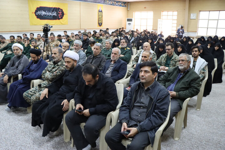 تصاویر | دیدار امام جمعه زنجان با بسیجیان این استان