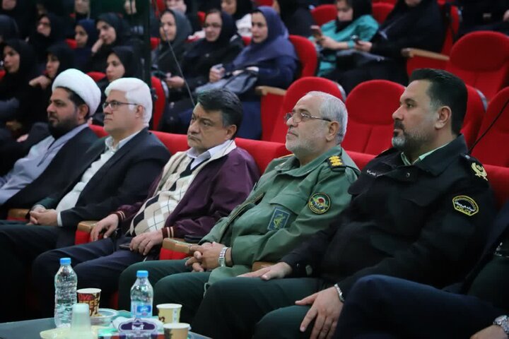 تصاویر/مراسم استقبال از پیکر مطهر شهید گمنام در دانشگاه آزاد اسلامی اراک