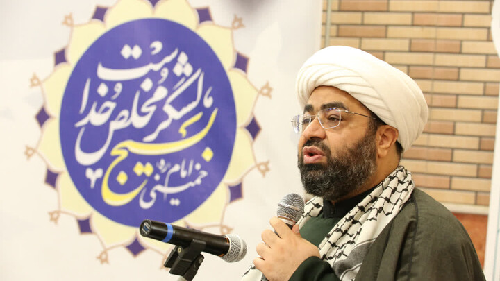 تصاویر / مراسم پیشگامان رهایی در مدرسه علمیه امیرالمومنین‌(ع) تبریز