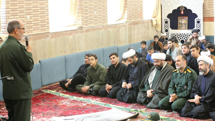 تصاویر / مراسم پیشگامان رهایی در مدرسه علمیه امیرالمومنین‌(ع) تبریز