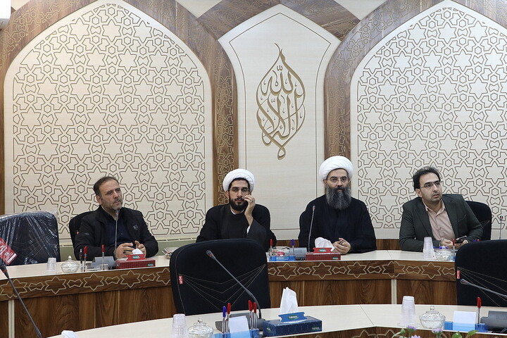 تصاویر/ نشست خبری مدیر گروه‌های جهادی حوزه‌های علمیه کشور