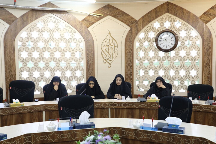 تصاویر/ نشست خبری مدیر گروه‌های جهادی حوزه‌های علمیه کشور