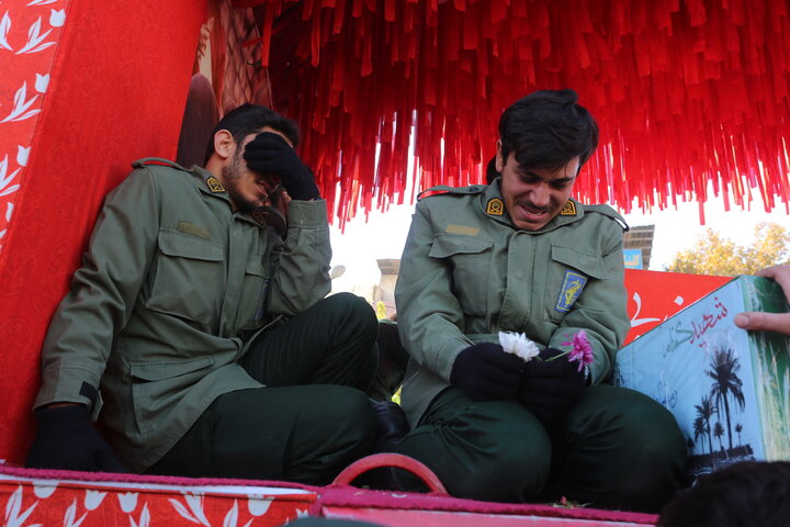 تصاویر/ استقبال مردم شهر فلاورجان از کاروان اهالی بهشت