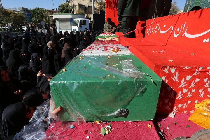 تصاویر/ استقبال مردم شهر فلاورجان از کاروان اهالی بهشت