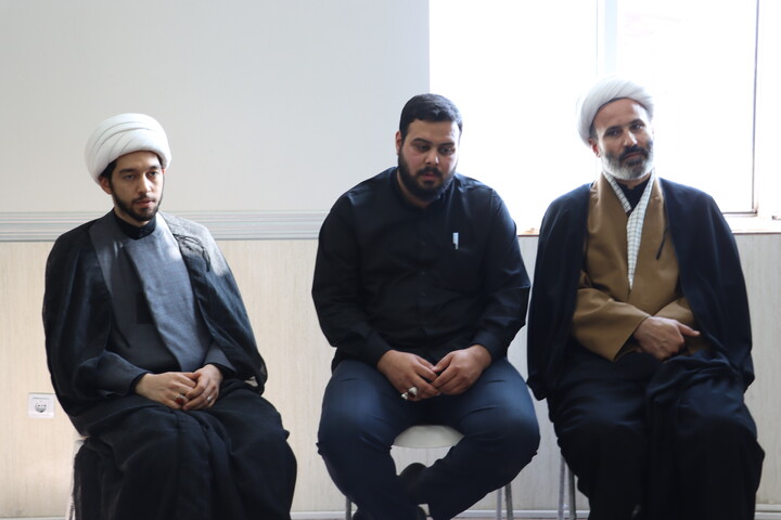 نشست بانوان فاطمی به میزبانی دفتر امام جمعه اهواز