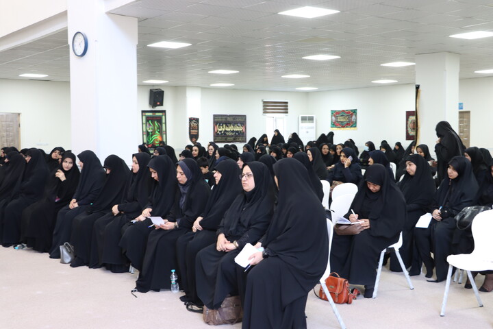 نشست بانوان فاطمی به میزبانی دفتر امام جمعه اهواز