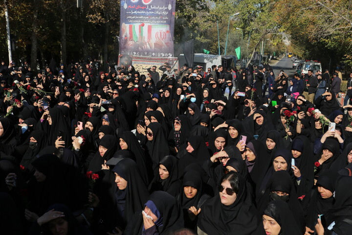 تصاویر / سنگ تمام دانشجویان اصفهانی در استقبال از کاروان اهالی بهشت