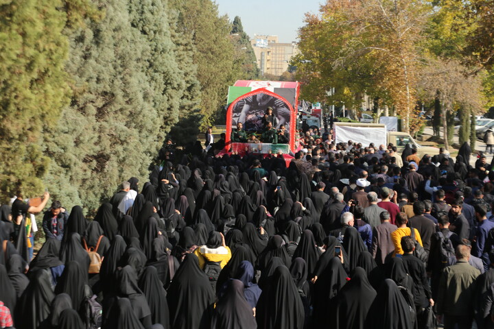 تصاویر / سنگ تمام دانشجویان اصفهانی در استقبال از کاروان اهالی بهشت