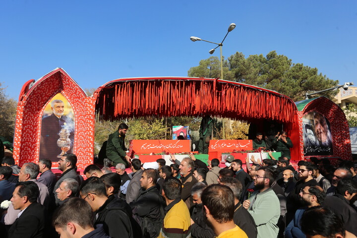 تصاویر / سنگ تمام دانشجویان اصفهانی در استقبال از کاروان اهالی بهشت