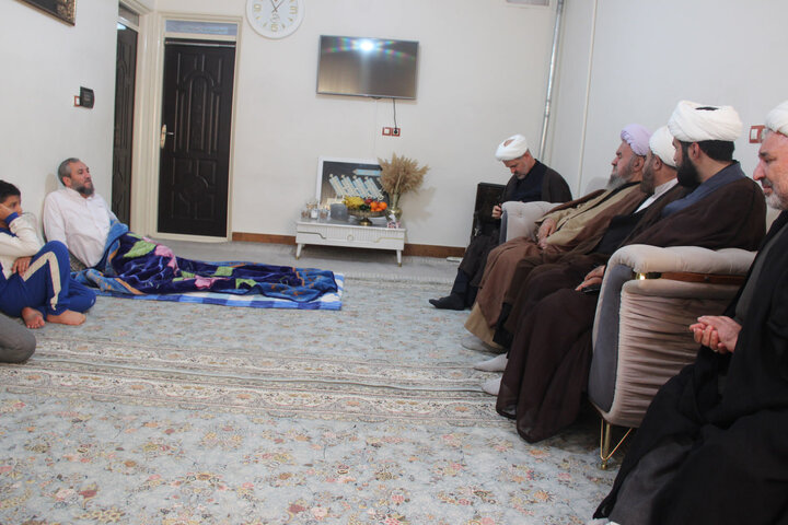 تصاویر / عیادت نماینده مردم قزوین در مجلس خبرگان رهبری ومدیر حوزه علمیه استان قزوین از کارشناس تبلیغ حوزه علمیه استان قزوین