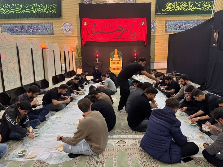تصاویر / اقامه عزاداری شهادت حضرت فاطمه زهرا‌ "س" در دانشگاه شهید مدنی آذربایجان