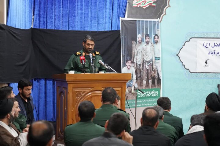 تصاویر/دیدار بسیجیان با نماینده ولی فقیه در استان لرستان