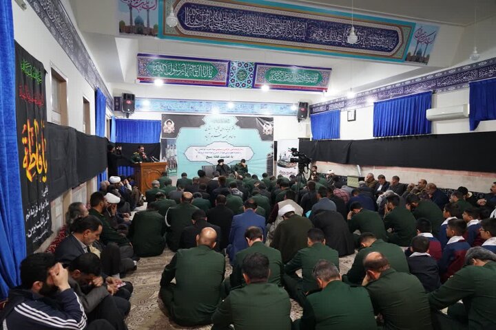 تصاویر/دیدار بسیجیان با نماینده ولی فقیه در استان لرستان