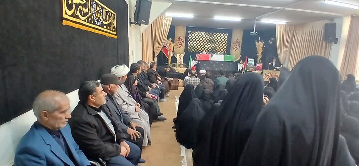 تصاویر / استقبال طلاب، کادر و اساتید حوزه‌ های علمیه خواهران تبریز از شهید گمنام