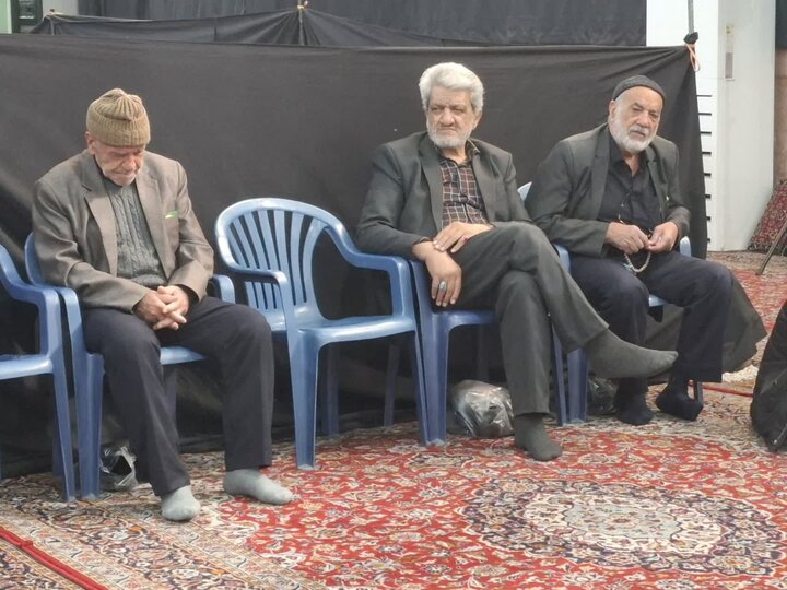 تصاویر/ آیین سوگواری ایام شهادت حضرت فاطمه(س) در حسینیه آیت الله یثربی کاشان