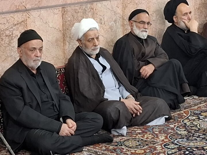 تصاویر/ آیین سوگواری ایام شهادت حضرت فاطمه(س) در حسینیه آیت الله یثربی کاشان